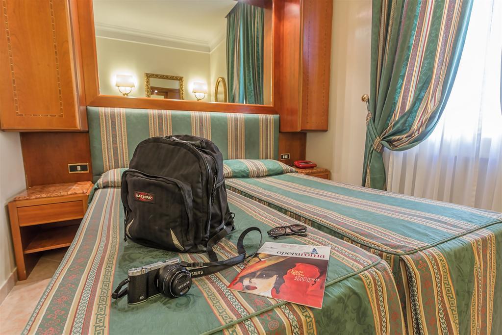 רומא Raeli Hotel Noto מראה חיצוני תמונה