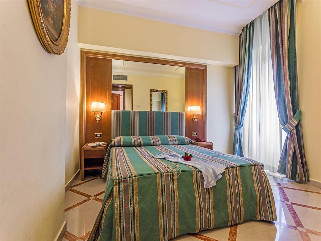 רומא Raeli Hotel Noto מראה חיצוני תמונה