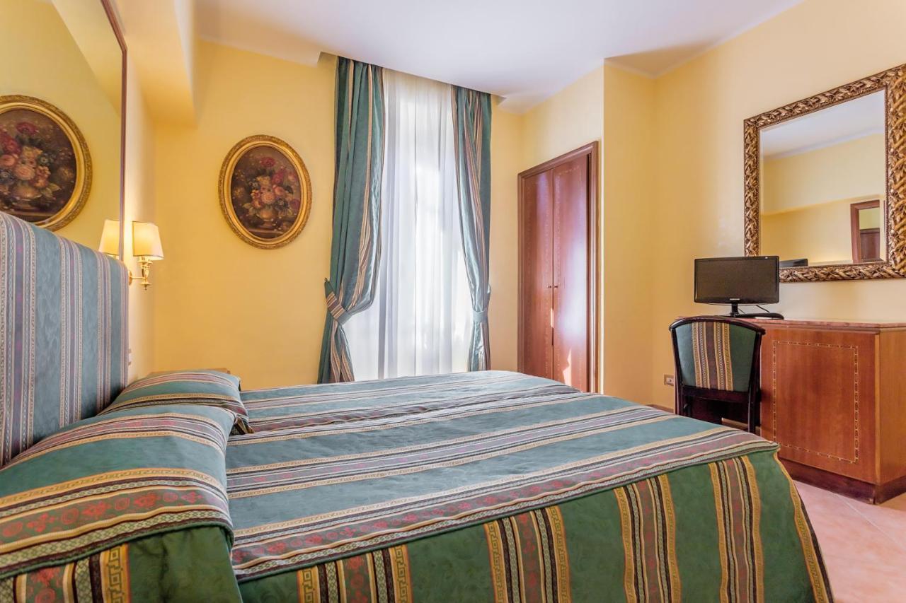רומא Raeli Hotel Noto מראה חיצוני תמונה